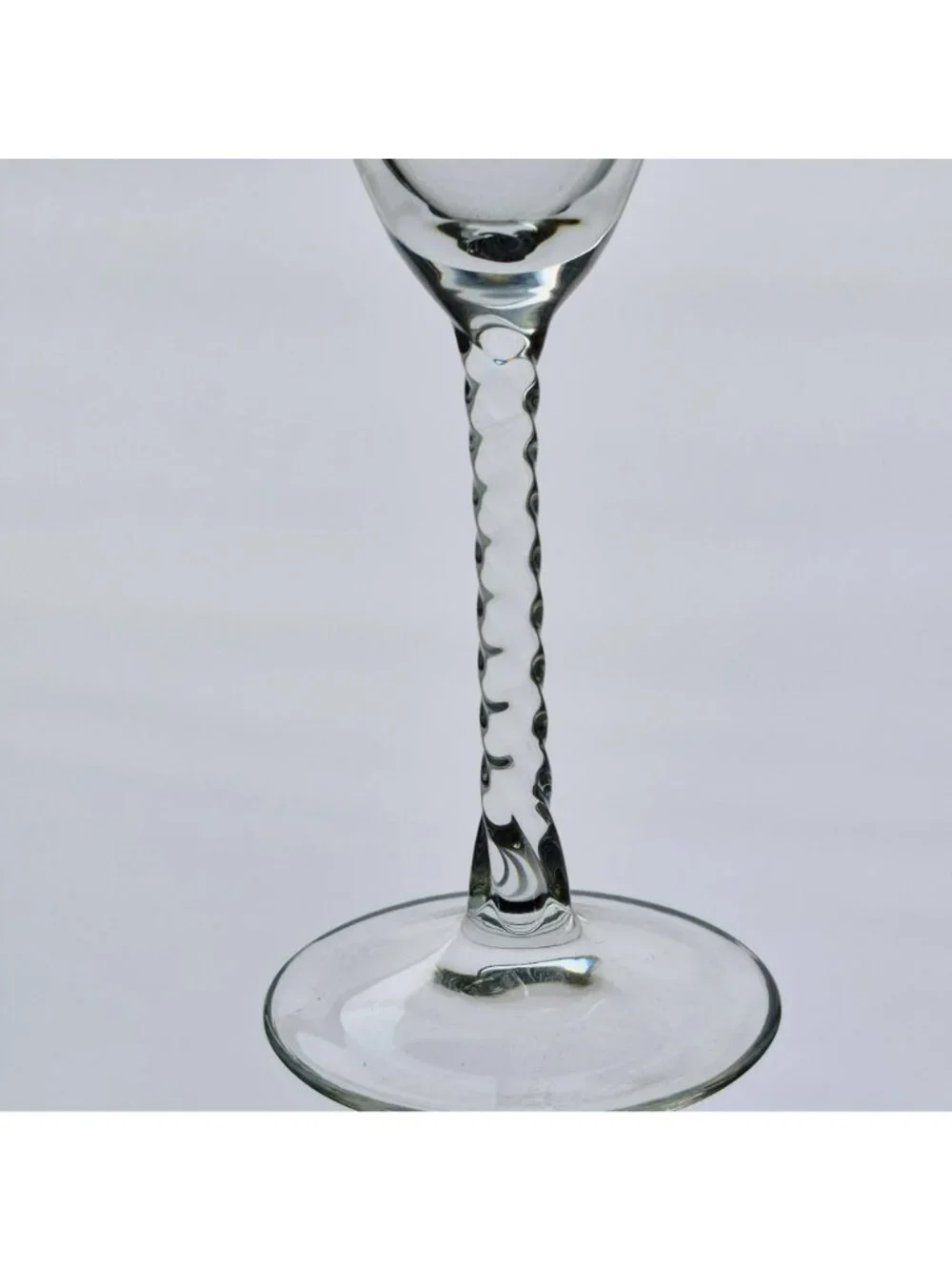 Vintage Hummingbird Fluted Champagne Set, Etched Hummingbird & Floral Design